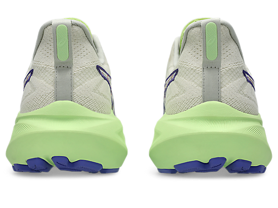 1011C042_300_SB_BK_GLB