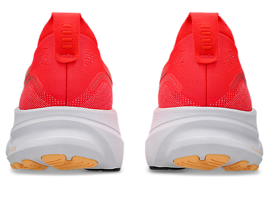 1011C052_600_SB_BK_GLB-1