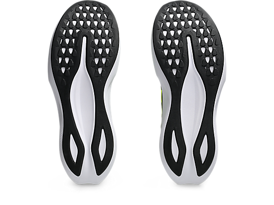 1012B677_750_SB_BT_GLB