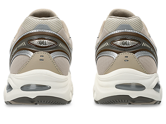 1203A320_022_SB_BK_GLB-1