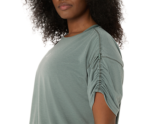 2012D140_400_GF_Z2_GLB-1